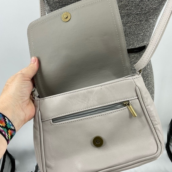 IL GIGILIO made in Italy vintage 100% leather  Crossbody purse - Picture 8 of 11